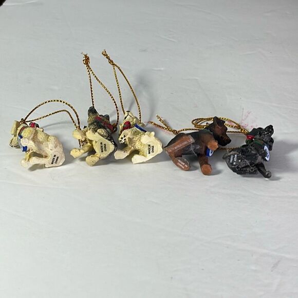 Lot of 5 American Kennel Club  tiny dog ornaments. - Picture 4 of 6